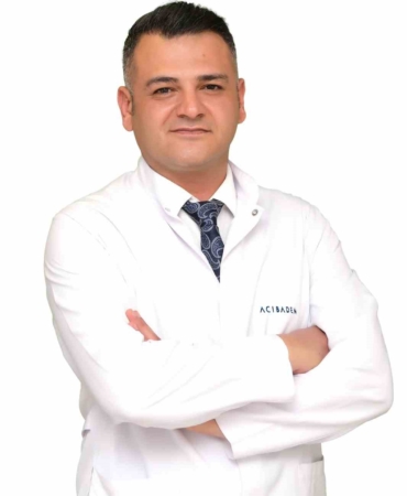 uzmandan-badem-goz-trendi-uyarisi-kisinin-yuz-yapisi-kas-pozisyonu-ve-orta-yuz-anatomisi-EnNRIgpn.jpg