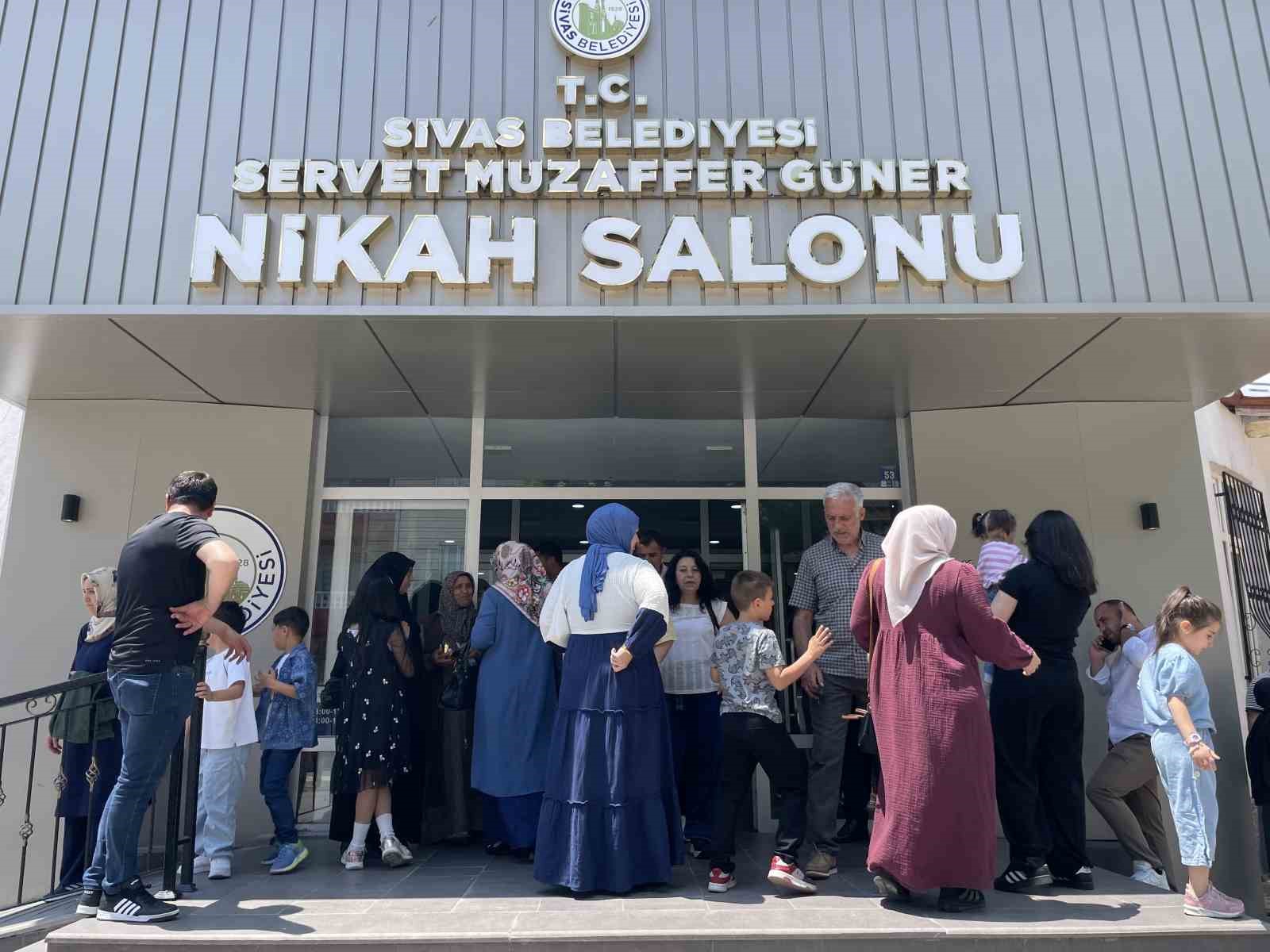 uzmani acikladi egitim ve kariyer planlari evlilik yasini artirdi kredi yasi 35 olabilir 3 PT4IDajP