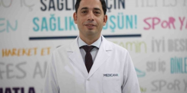uzmani-uyardi-kisa-video-bagimliligi-psikolojik-sorunlara-yol-aciyor-bFVgeced.jpg
