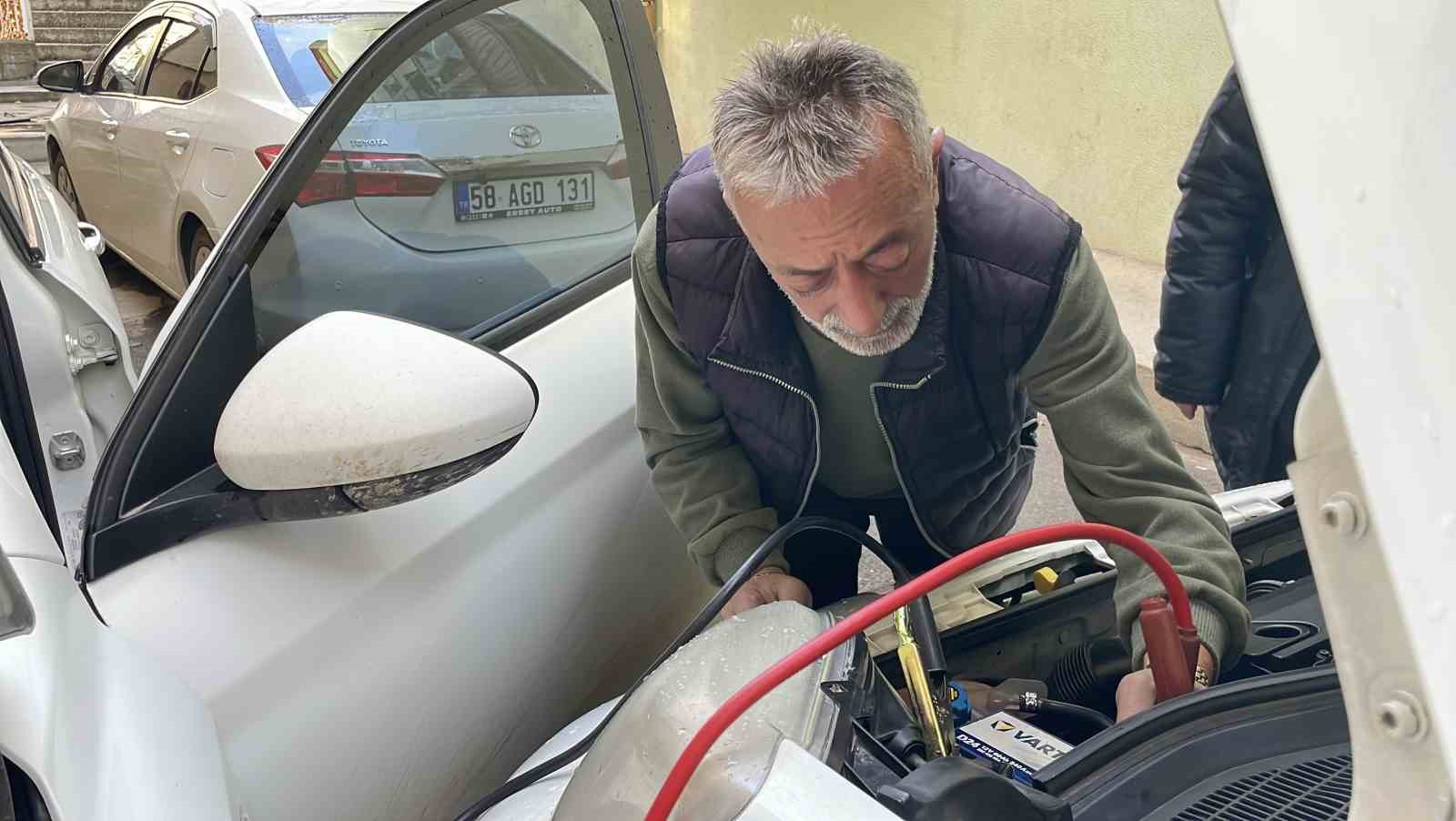 uzmanindan arac sahiplerine uyari aku bittiginde araci vurdurmayin 2 yabgSUAK