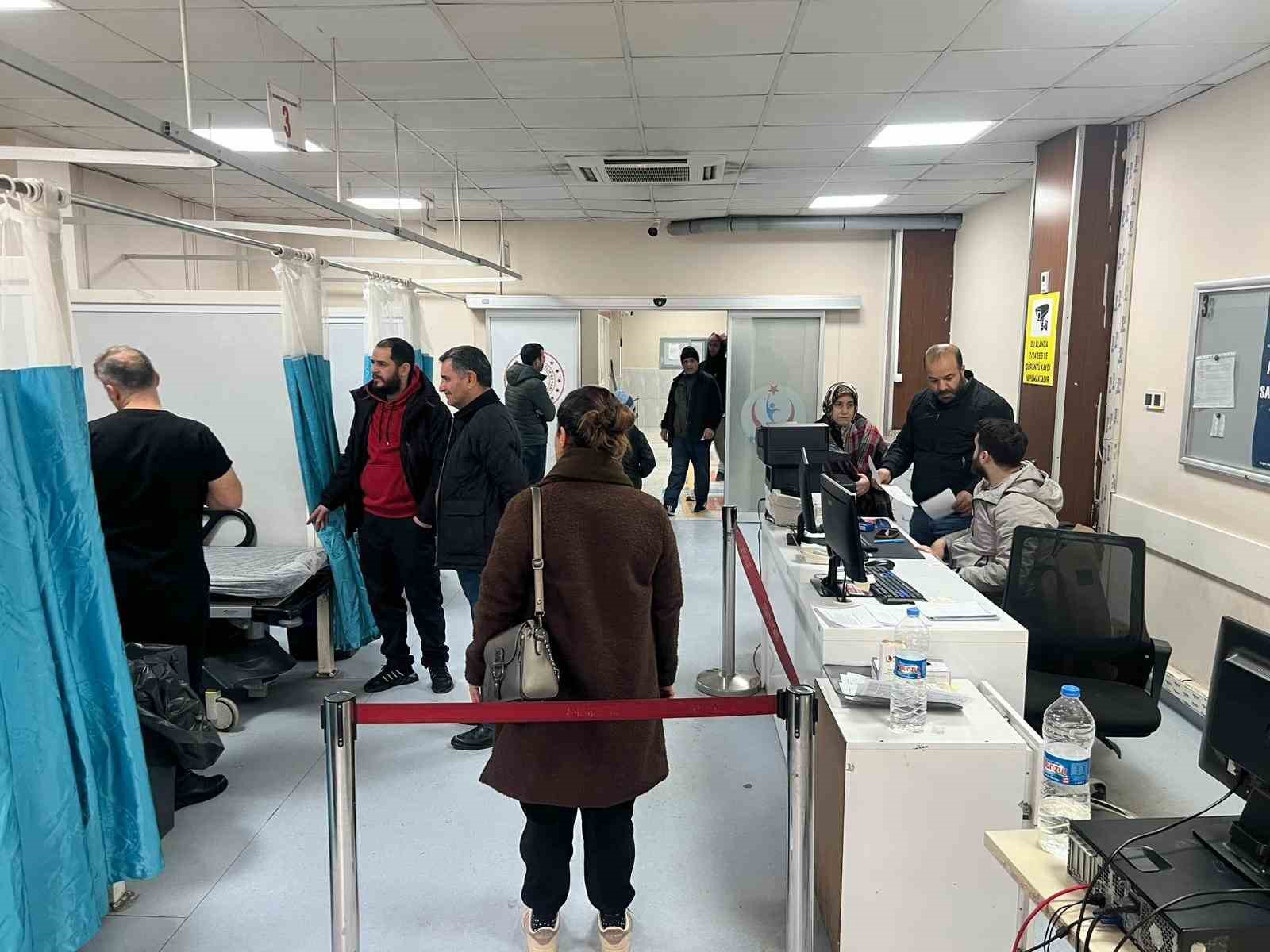 uzmanindan buzlu havada kosele ayakkabi kundura ve yuksek topuk uyarisi 0 PpuQB8A5