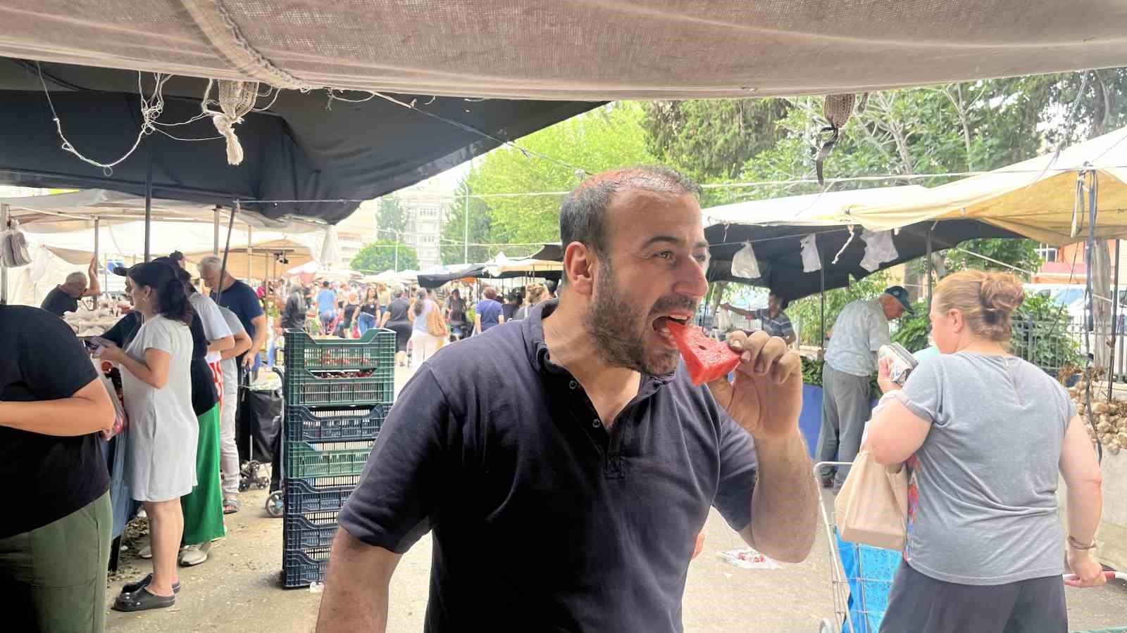 uzmanindan iyi karpuz nasil secilir tavsiyesi karpuza vurmak eskide kaldi 7 mRFvYuuT
