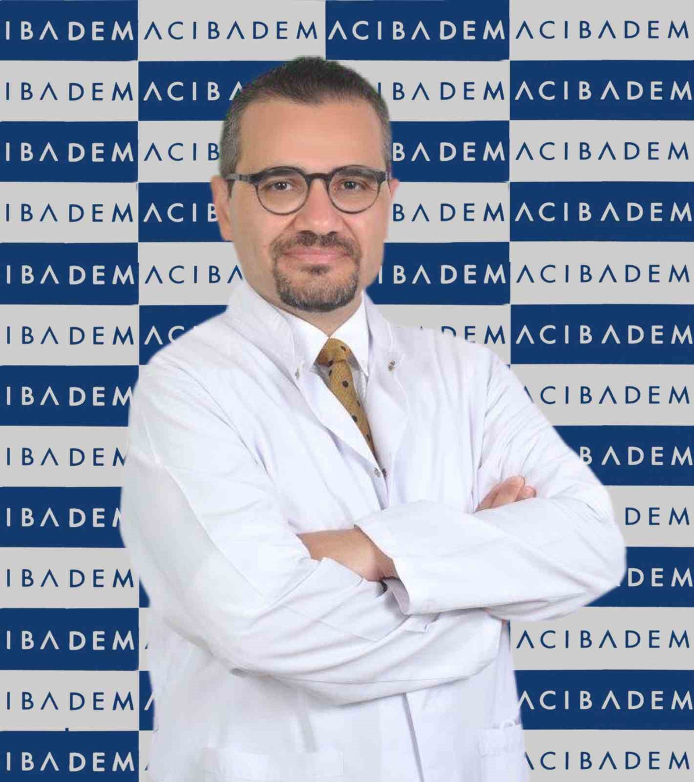uzmanindan uyari uveit tedavi edilmezse korluge yol acar 0 CBOciFhu