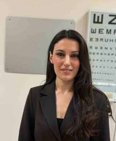 uzmanindan-uyari-yanlis-gunes-gozlugu-goz-sagligini-tehdit-ediyor-wVHP4zIm.jpg