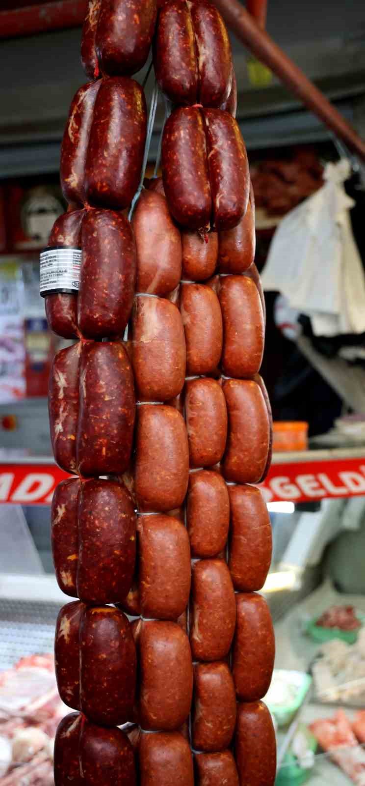 uzmanindan vatandasa ucuz sucuk uyarisi 3 TJKrrg1c
