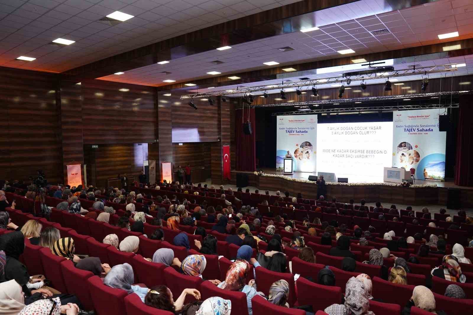 Uzmanlardan ‘Sanal mecra’ uyarısı: "Asla hekim muayenesinin yerini almamalı" 5 uzmanlardan sanal mecra uyarisi asla hekim muayenesinin yerini almamali 1 CG6kj4Ee