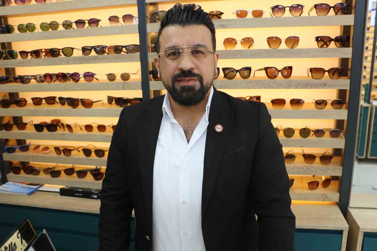 uzmanlardan uyari gunes gozlugu 4 mevsim de kullanilmali 0 zDsYE1Ps