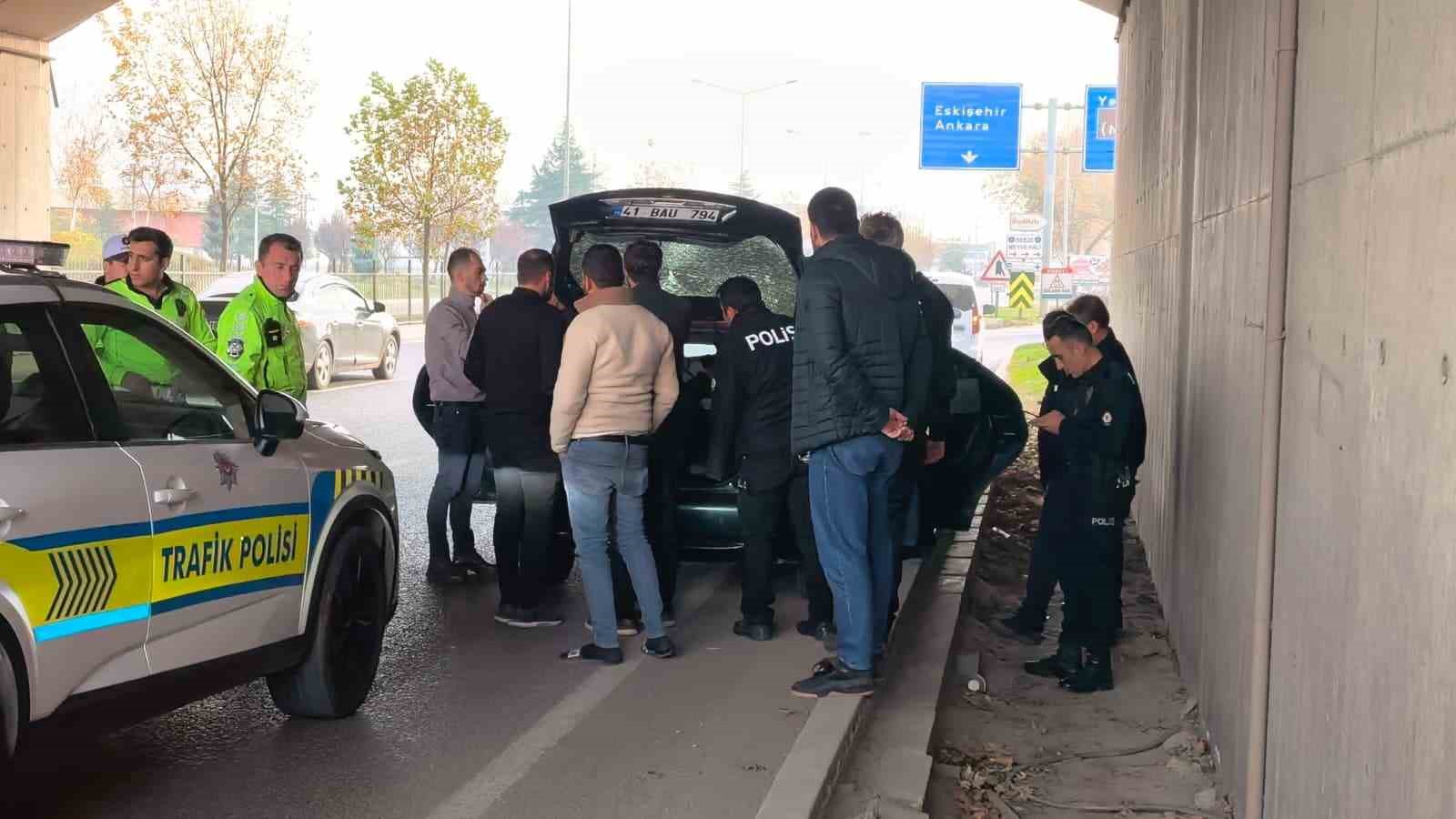 uzun namlulu silahla cinayet isleyen zanli trafik polislerinin nefes kesen takibiyle yakalandi 5 bWXzrGVB