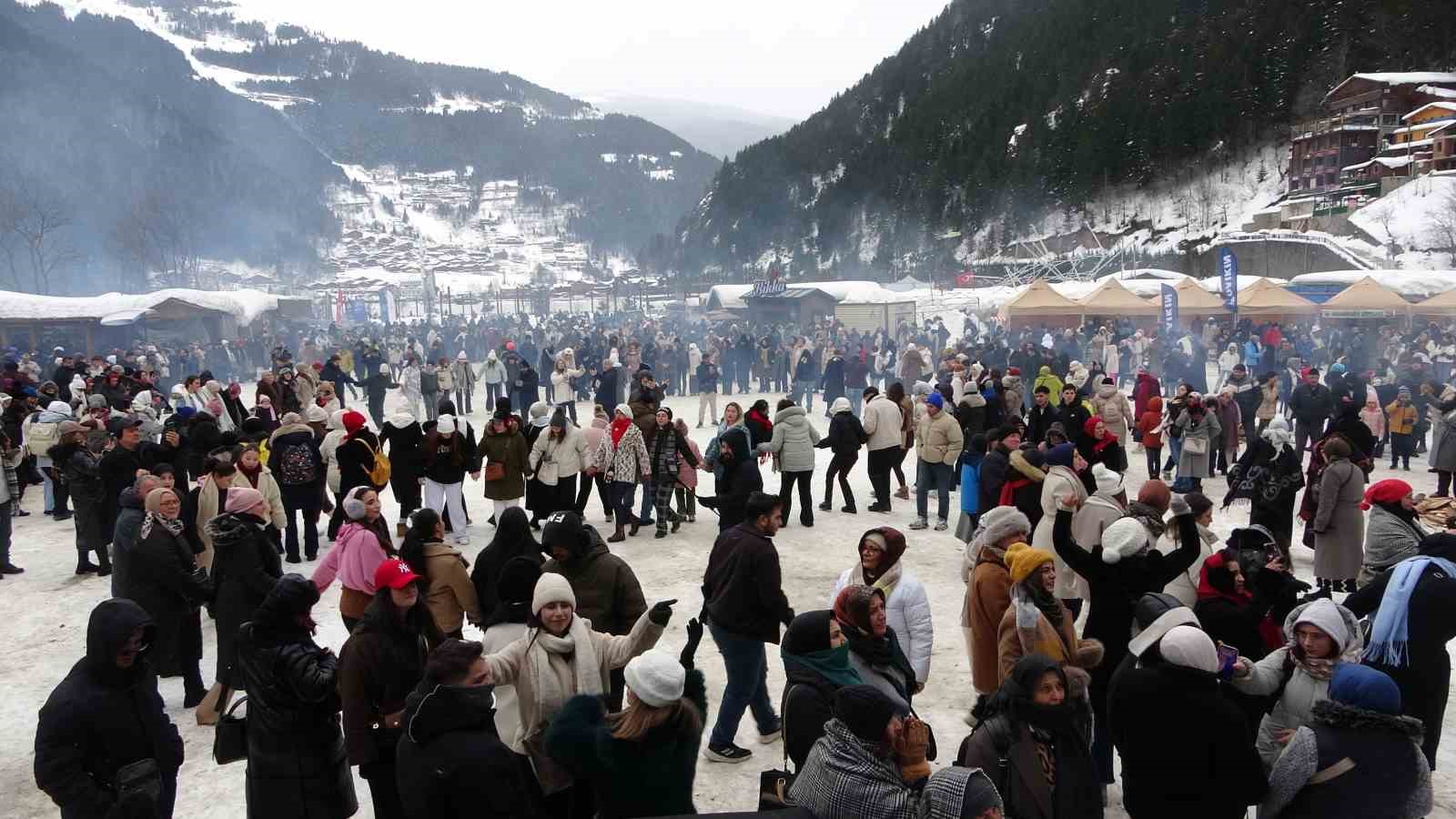 uzungolde kis festivali basladi 4 rbVZ8lRR