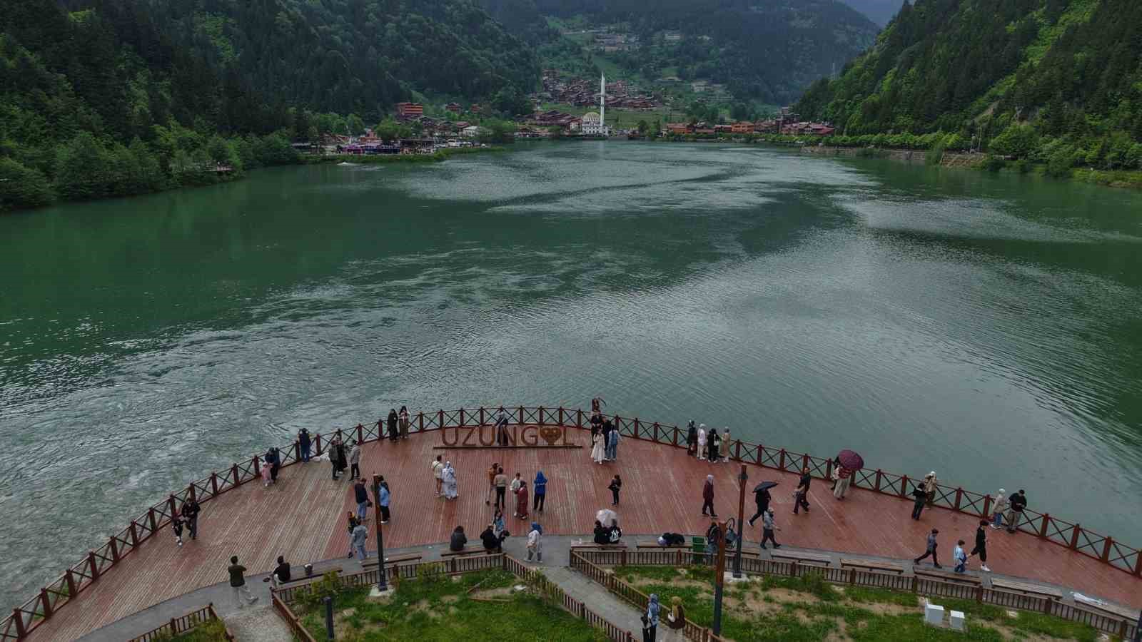 uzungolde sezon hareketlendi oteller dolmaya basladi 0 fpRvYLvE