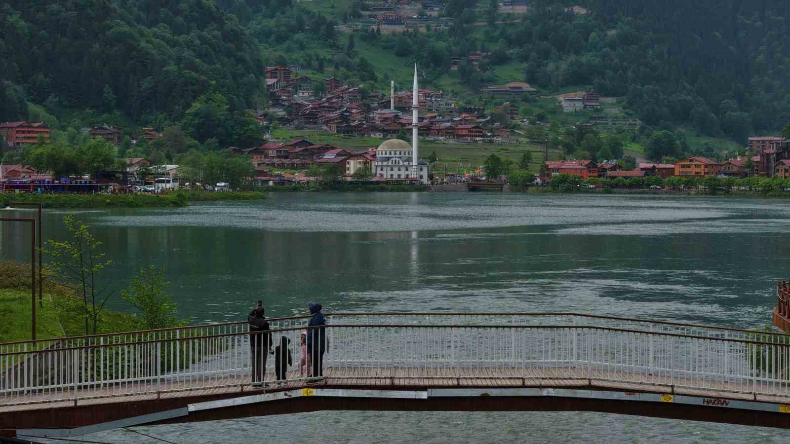 uzungolde sezon hareketlendi oteller dolmaya basladi 1 4RgwCdi2