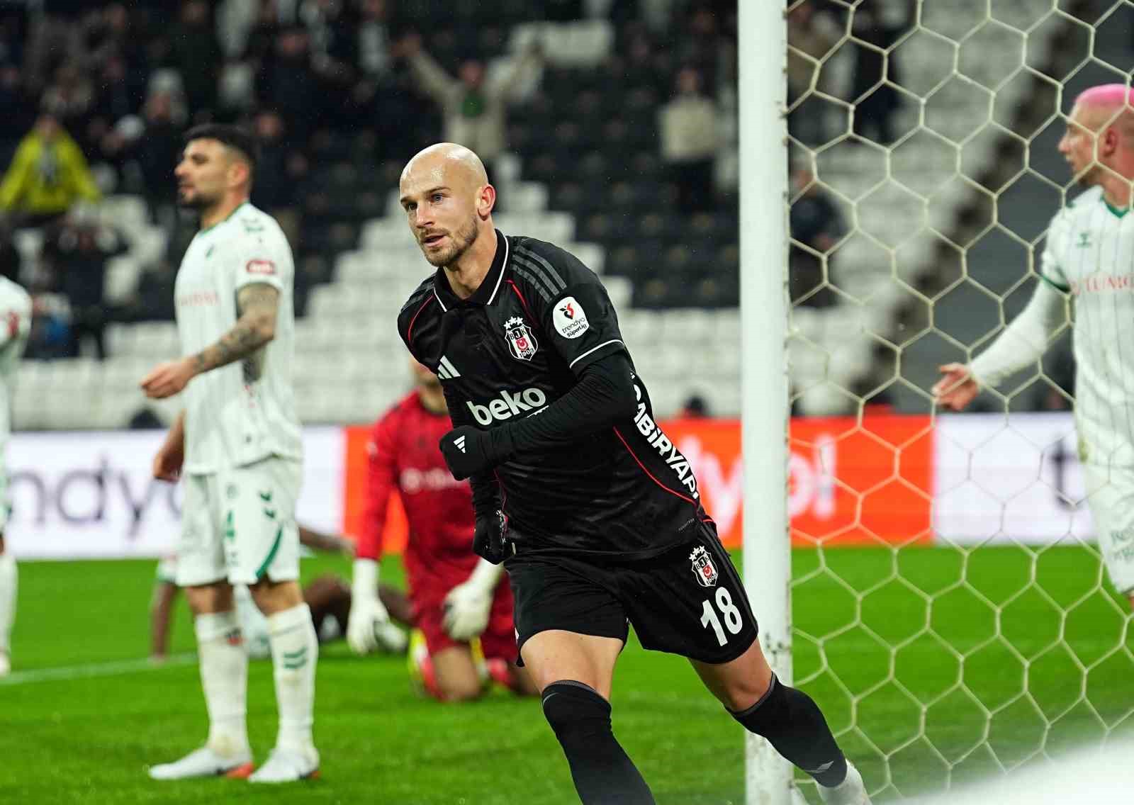 vaclav cerny besiktas formasiyla 6 golunu atti 0 dOcFlakS