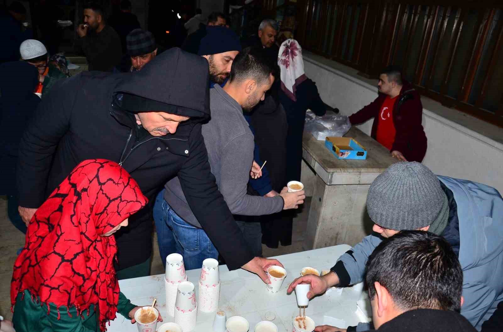 vakfiye gelenegi ramazan boyunca yasatildi 5 LDgFLYp7