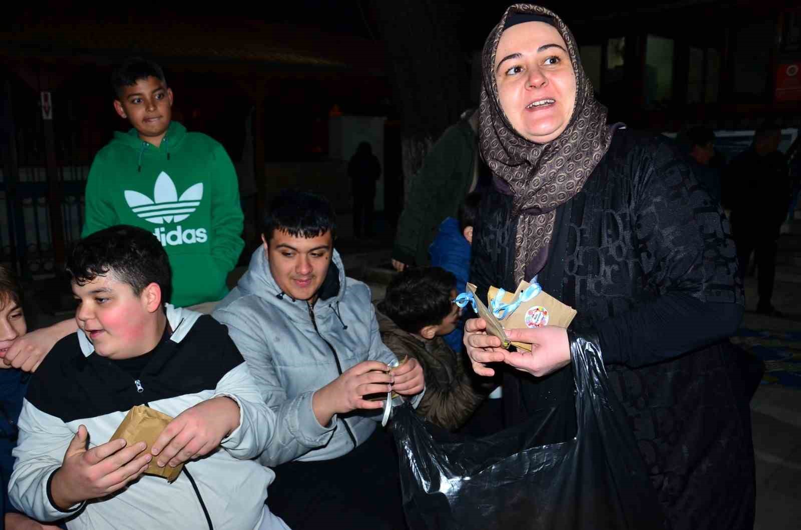 vakfiye gelenegi ramazan boyunca yasatildi 8 gN4R6iWO