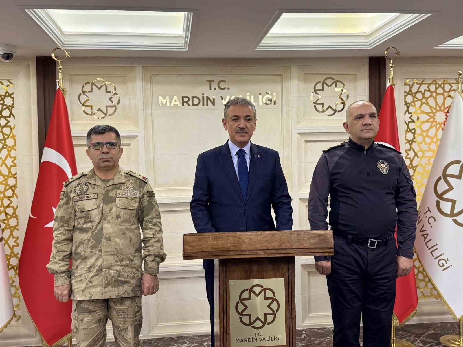 Vali Akkoyun: "Mardin’de Aralık 2025’te terör örgütlerine yönelik 15 operasyon düzenlendi" 4 vali akkoyun mardinde aralik 2025te teror orgutlerine yonelik 15 operasyon duzenlendi 0 QOAhniim