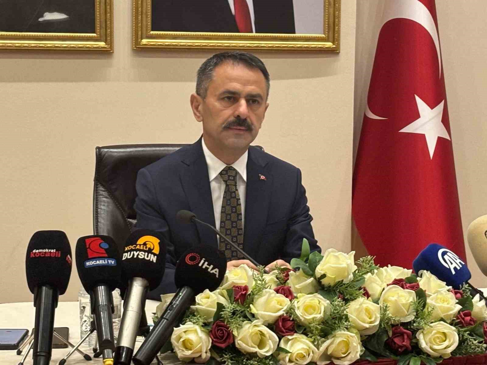 vali aktas acikladi enkazdan kurtarilan dilara yogun bakimdan cikti 1 Rn1Xyhca