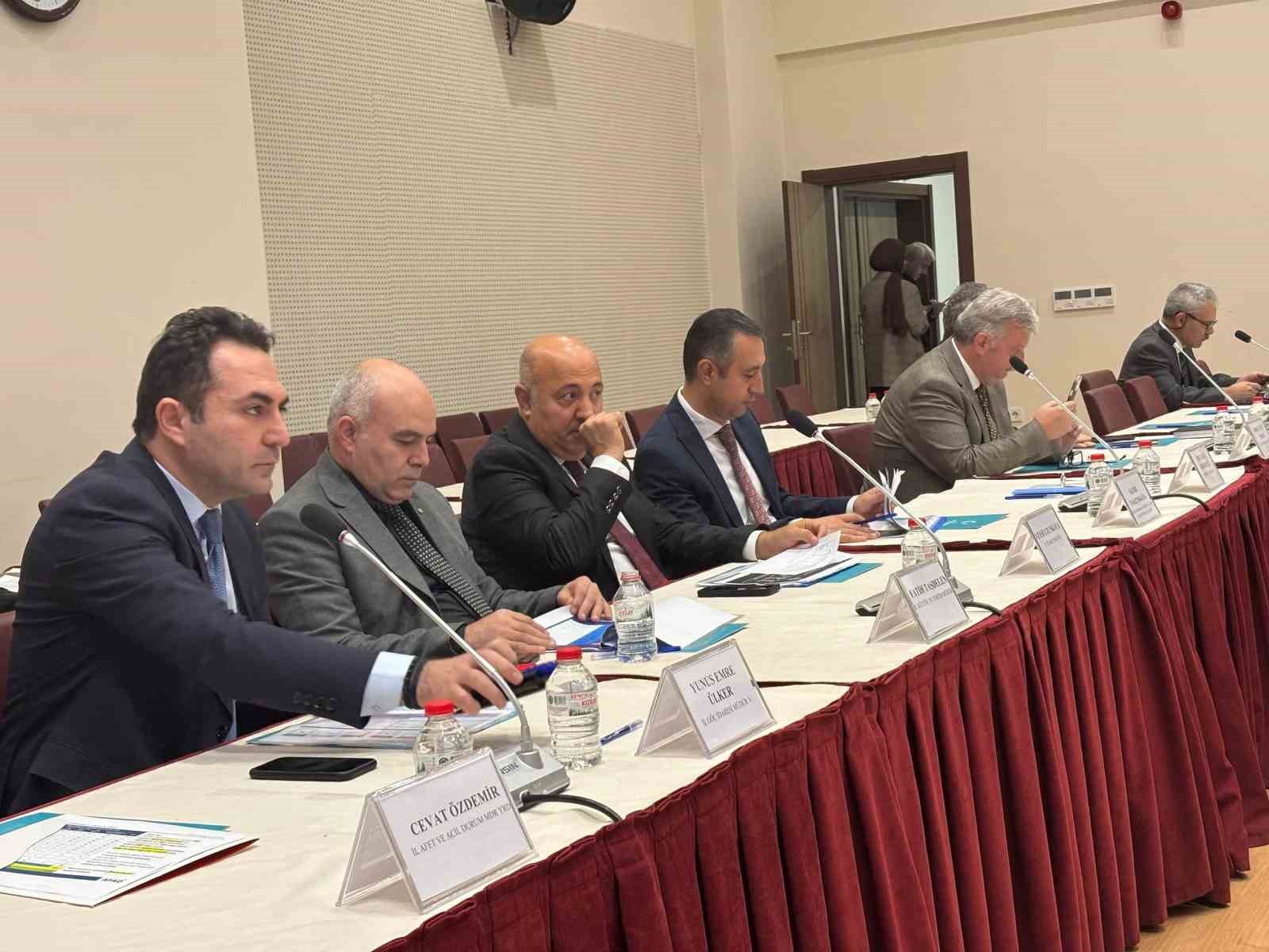 vali aktas acikladi enkazdan kurtarilan dilara yogun bakimdan cikti 2 3NE2HAKA