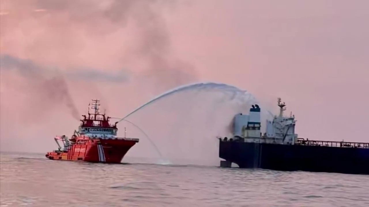 vali aktas kefken aciklarinda vurulan tanker uluslararasi olcekte basarili bir operasyon gerceklesti 0 fzJNSDyw