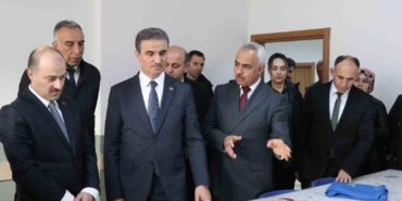 vali-aydin-barustan-oltu-cikarmasi-b2fqyfF6.jpg
