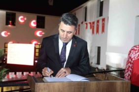 vali-aygol-ortak-gelecegimizi-birlikte-insa-etmek-en-onemli-sorumlulugumuzdur-1zQjngEl.jpg