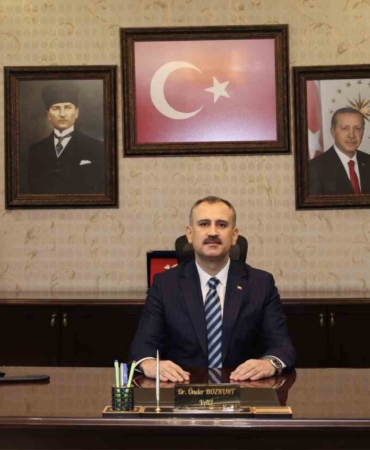 vali-bozkurt-tum-sporseverleri-agriya-bekliyoruz-DACCQNK5.jpg
