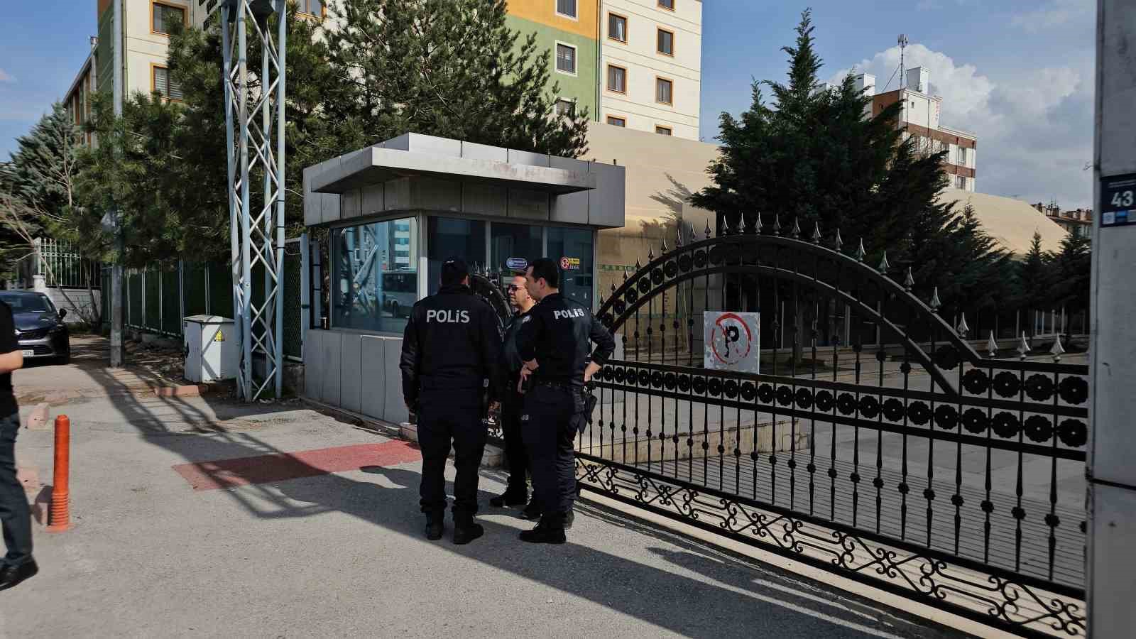 Vali Çiçek: "Kayseri’de tüm okullarımızda güvenlik önlemleri tamamen alınmıştır" 7 vali cicek kayseride tum okullarimizda guvenlik onlemleri tamamen alinmistir 3