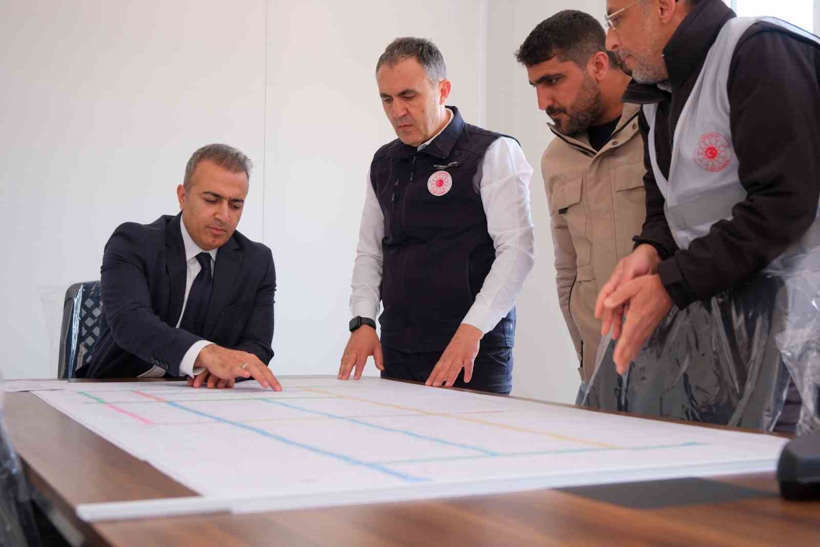 vali cicek yeni osb istihdama ve ekonomiye katki saglayacak 0 6YBYp5FD