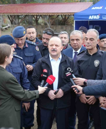 vali-dallidan-kayip-anne-ve-oglu-hakkinda-aciklama-tum-ihtimalleri-degerlendiriyoruz-YAwhrD7u.jpg