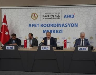 vali-dallidan-ormanlik-alanlara-sigara-izmariti-cam-sise-gibi-benzeri-malzemeleri-atanlara-tepki-ytBXhtcW.jpg