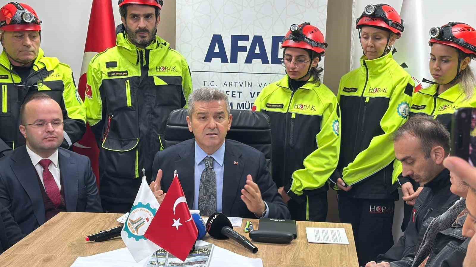 vali ergun arama kurtarma calismalari durmadi cig riski sebebiyle ara verildi 5 ybXXGwQw