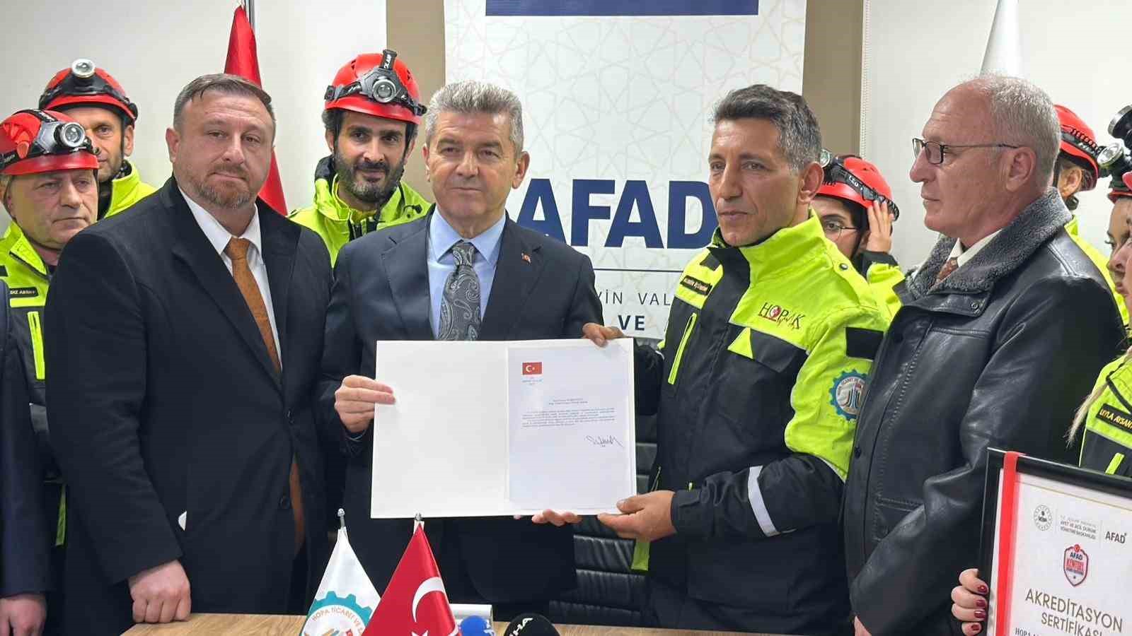vali ergun arama kurtarma calismalari durmadi cig riski sebebiyle ara verildi 7 heUl7Ga8