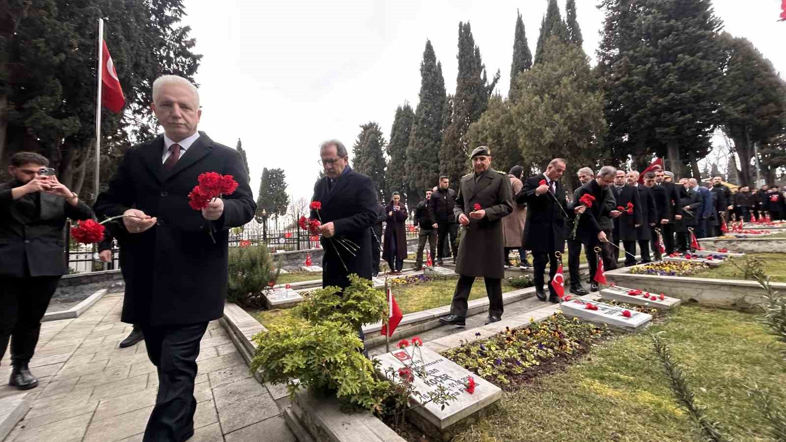 vali gul imkansizliklar icinde yazdiginiz destan tarihin akisini degistirdigi kahramanlik abidesidir 3 I37JeNCd