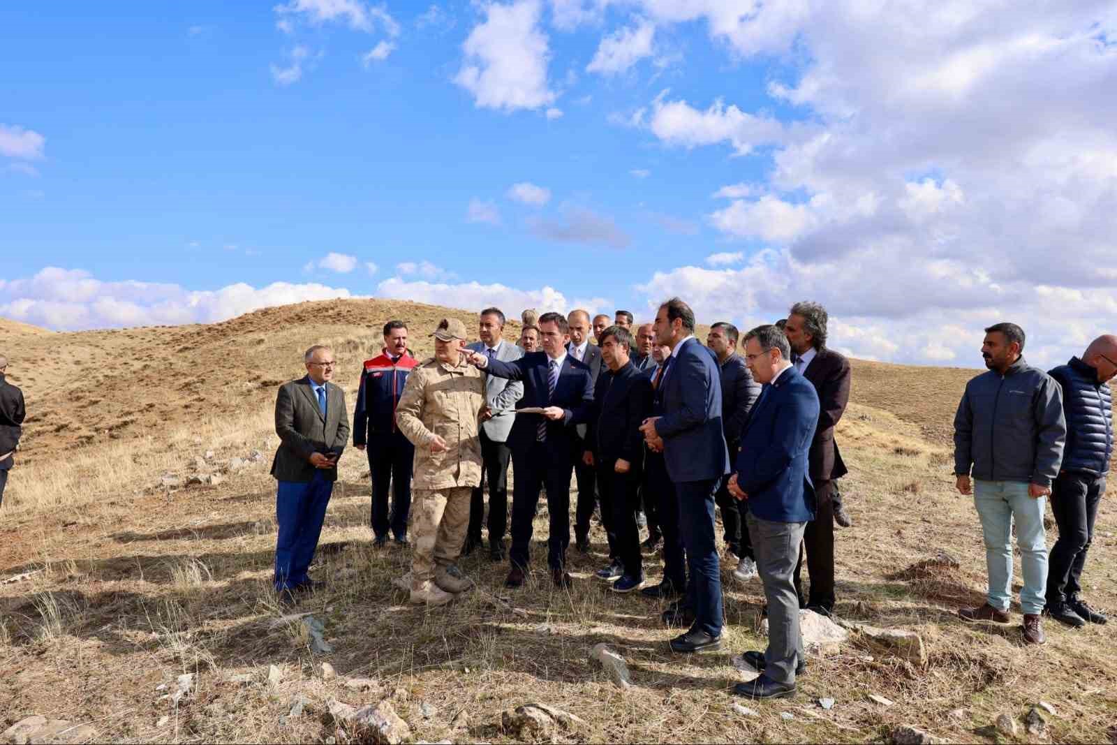 vali karakaya 387 askerin sehit dustugu bolgede 2 Kt9bQAnQ