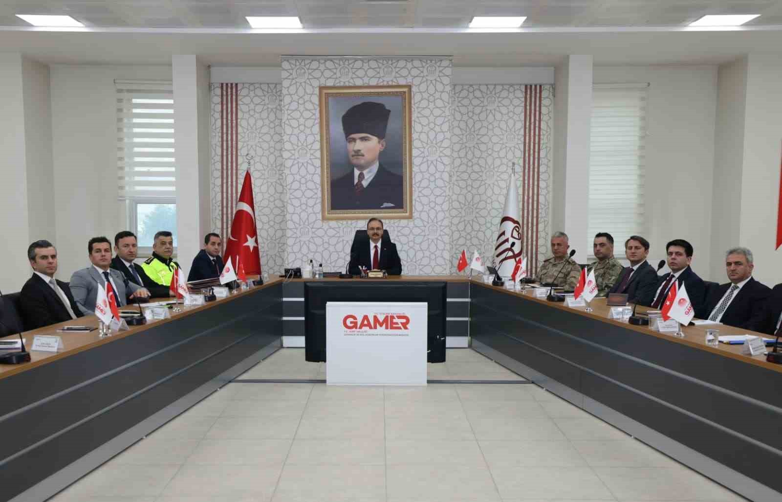 Vali Kızılkaya: "Bir önceki yılın ocak ayına kıyasla asayiş olaylarında yüzde 14 oranında azalma sağlanmıştır" 4 vali kizilkaya bir onceki yilin ocak ayina kiyasla asayis olaylarinda yuzde 14 oraninda azalma I3WnZbuG