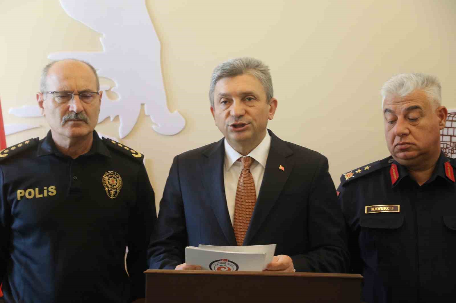vali korkunc bir rakam diyerek 16 milyar liraya el konuldugunu duyurdu 1 adKhN2iu
