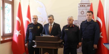 vali-korkunc-bir-rakam-diyerek-16-milyar-liraya-el-konuldugunu-duyurdu-sHx2d1dY.jpg