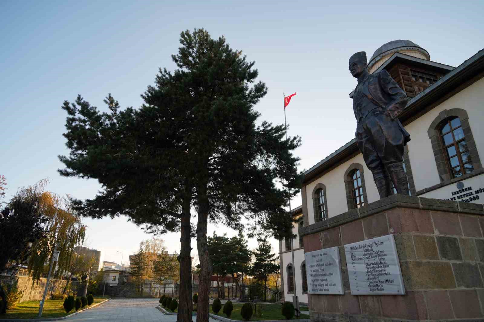 vali mustafa ciftcinin erzurum kongre binasi mesaisi 6