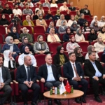 vali-ozkan-gelecek-genclerle-sekillenecek-YgDQYrAD.jpg