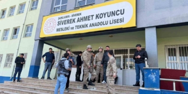 vali-sildak-16-ogrenci-yaralandi-saldirgan-intihar-etti-aAkivhTO.jpg