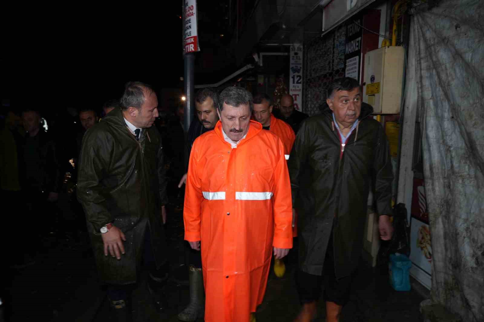 vali tavlidan sel aciklamasi can kaybi ve yaralanma yok is yerlerinde zararlar mevcut 0 B3r9tm9Z