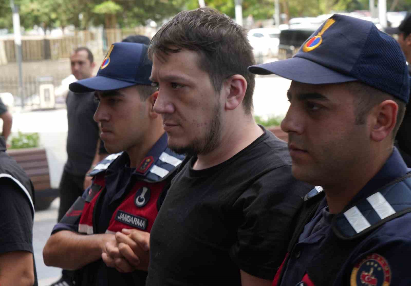 vali tuncay sonel koruma polisi sukru eroglu ile emekli polis memuru gokhan ertok erzurum dWrzHlRy