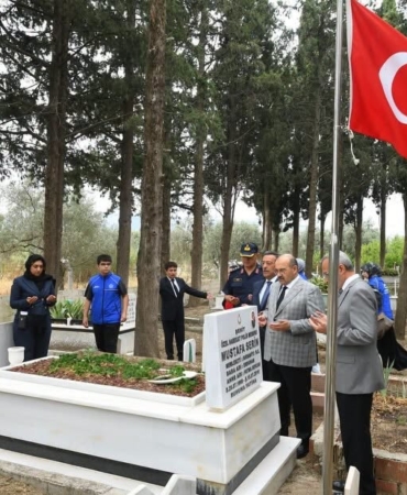 vali-ustaoglu-15-temmuz-sehitlerinin-ailelerini-ziyaret-etti-rBagPw6x.jpg