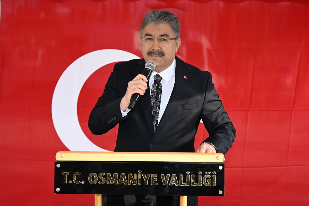 vali yilmazdan deprem aciklamasi su ana kadar bize ulasan herhangi bir olumsuzluk bulunmuyor 0 2ECehE4X