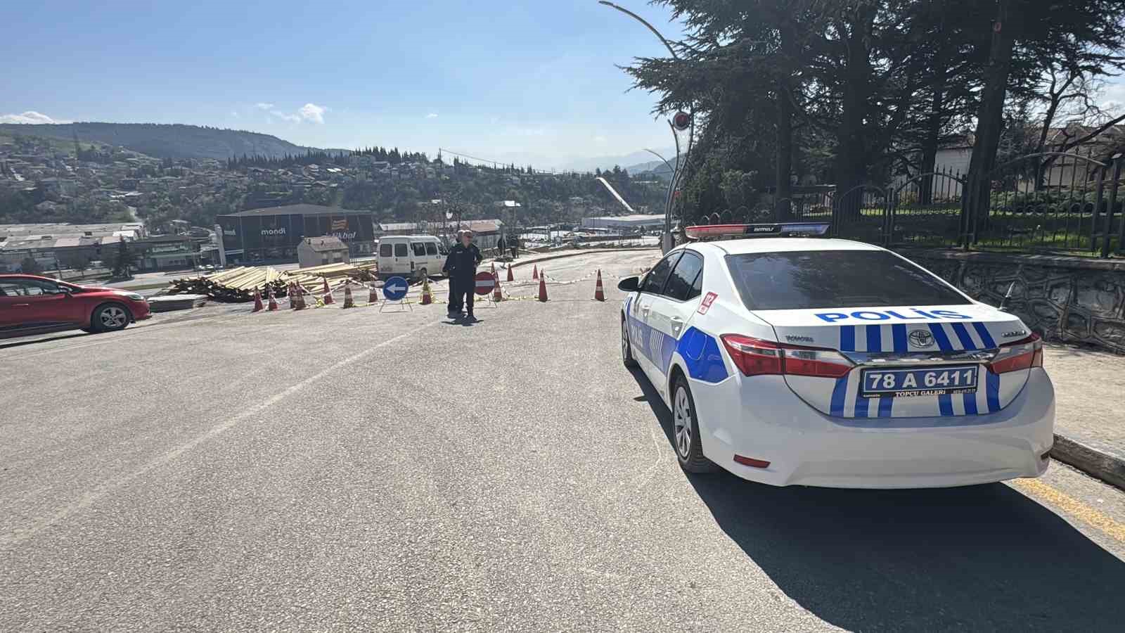 valilik konutu tehlike altinda catlaklar ilerliyor 7 HqjdJc8M