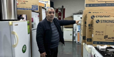 valilikte-calisiyorum-diyen-kadinin-guven-saglayip-esnafi-dolandirdigi-iddiasi-tNhWkOsR.jpg