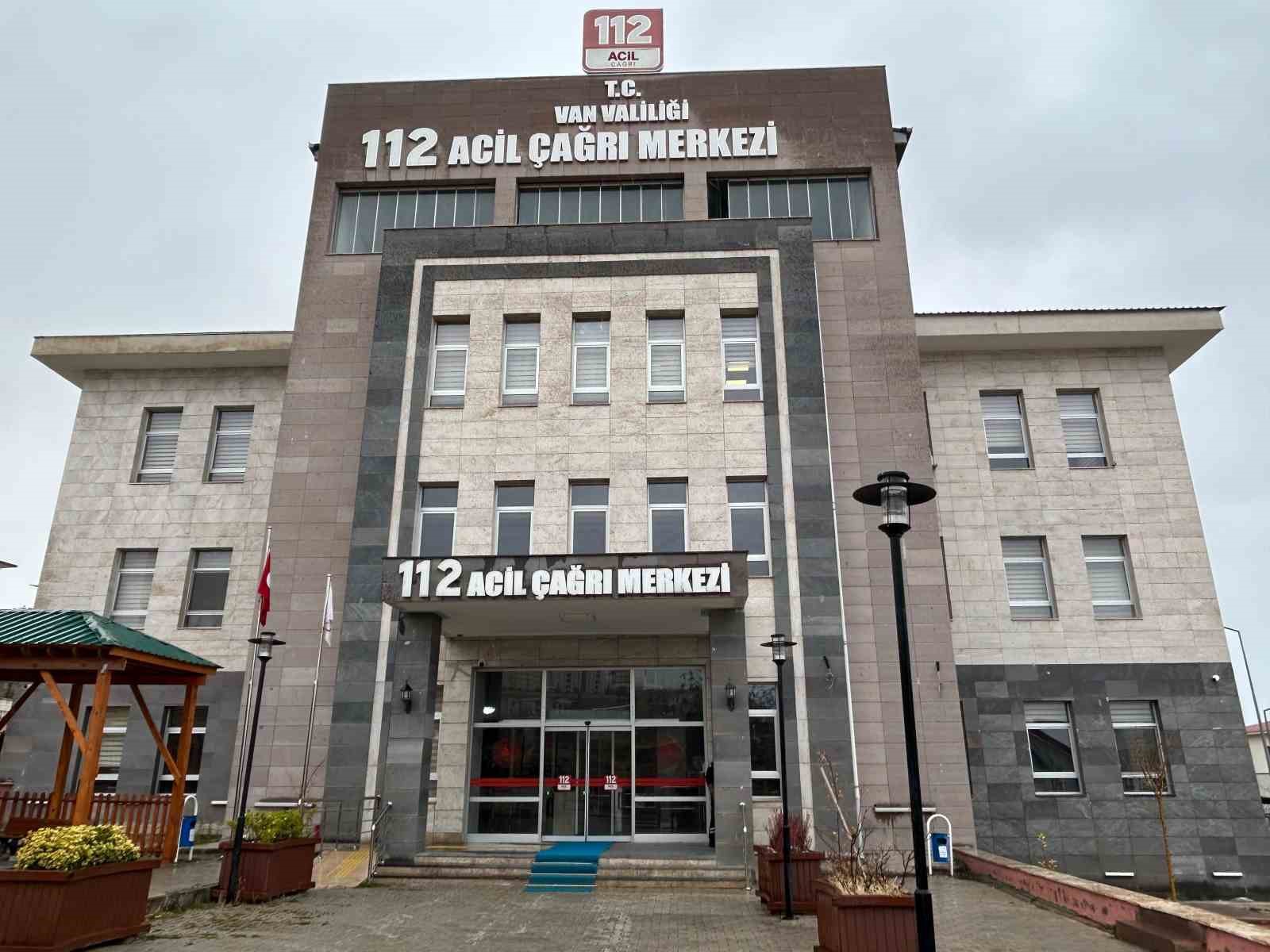 van 112 acil cagri merkezi bu yil 1 milyon 277 bin cagri karsiladi 5 KBaLnecT