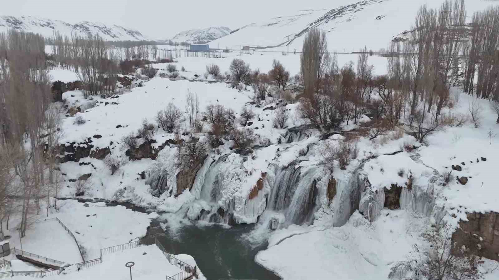 van golu havzasinin dogusundaki yagis bollugu tarimi ve inci kefali gocunu olumlu etkileyecek 1 bjdVFctA