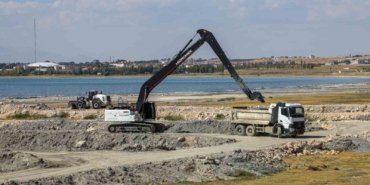 van-golunde-2-milyon-86-bin-metrekup-dip-camuru-temizlendi-s8tygIvc.jpg