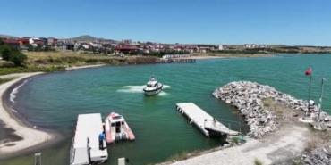 van-golunde-kacak-avciliga-deniz-polisinden-gecit-yok-XRlgpchI.jpg