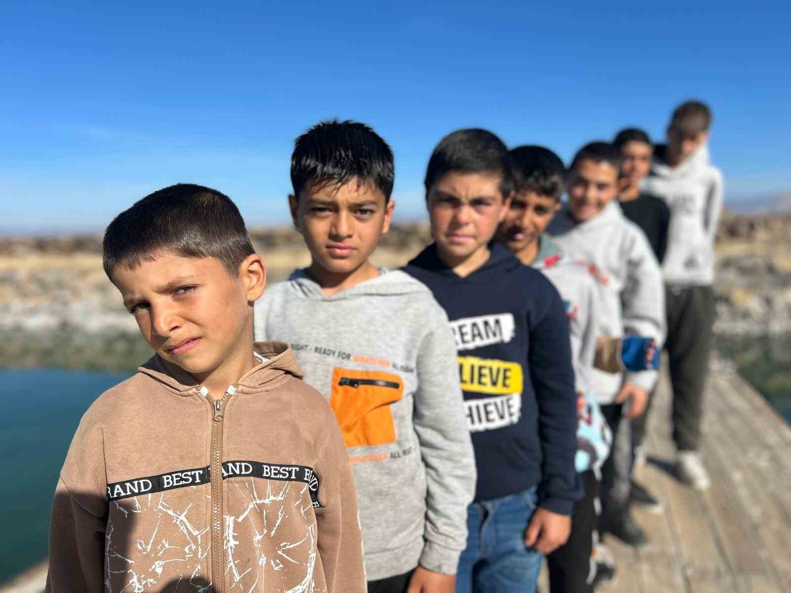 van golunde yazin sararan saclar kisin eski rengine dondu 6 vezgPKTY